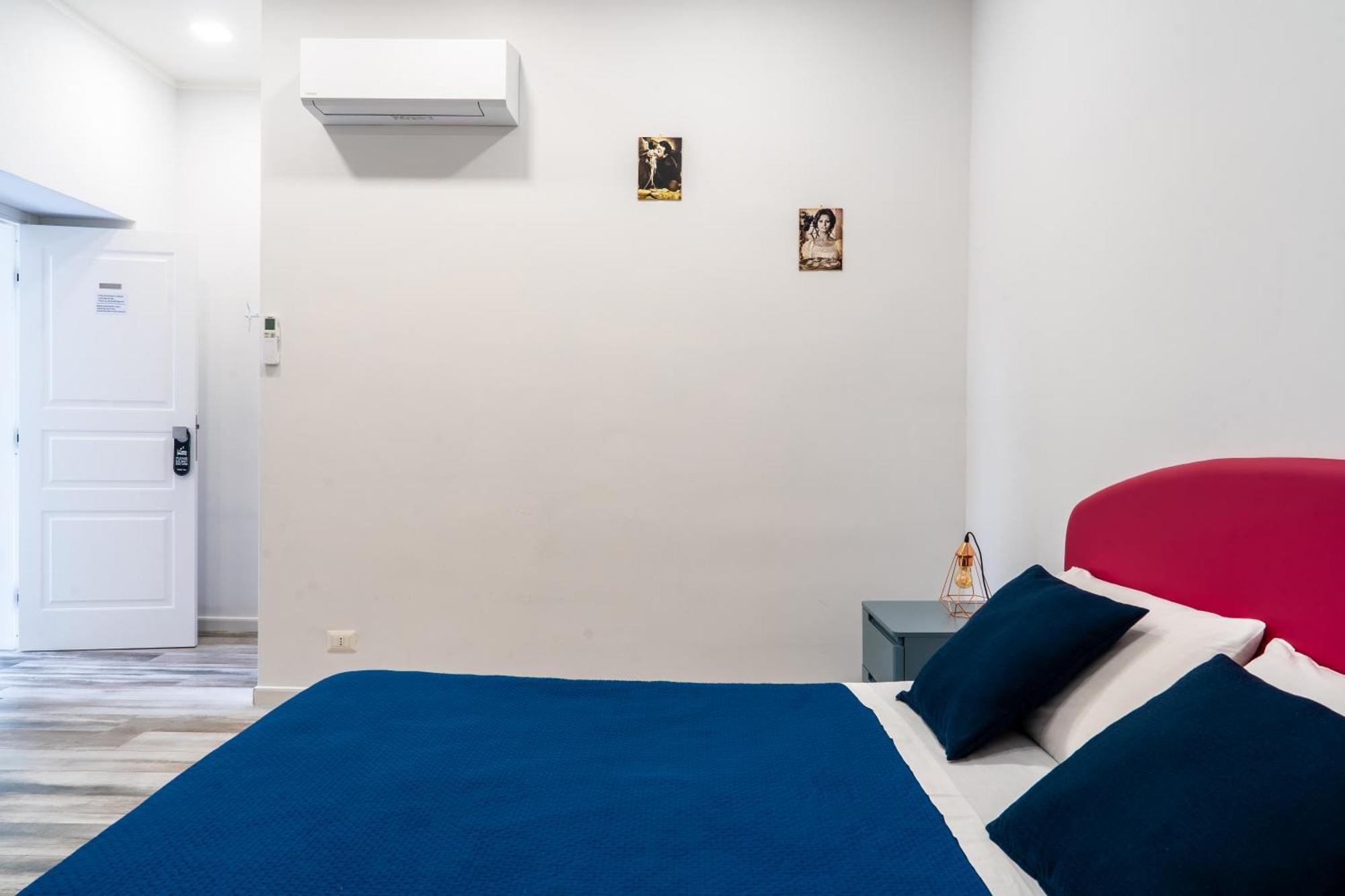 Fara'S House Bed & Breakfast Napoli Cameră foto
